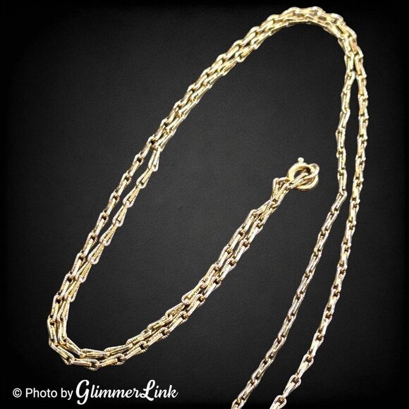 Vintage Sheffield Swiss Made Gold Tone Diamond Shape Pendant Watch Necklace - Picture 9 of 10